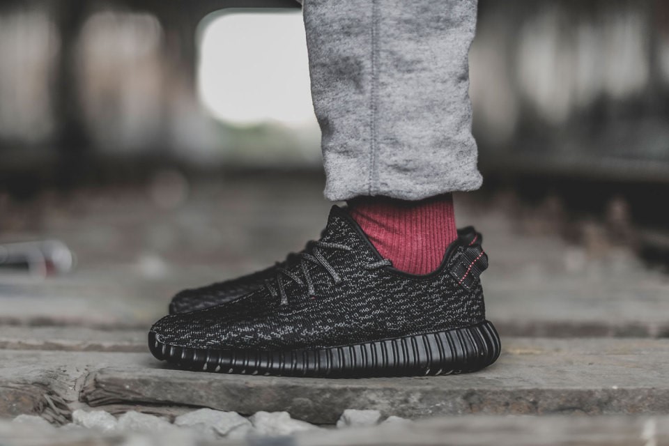 style with yeezy 35