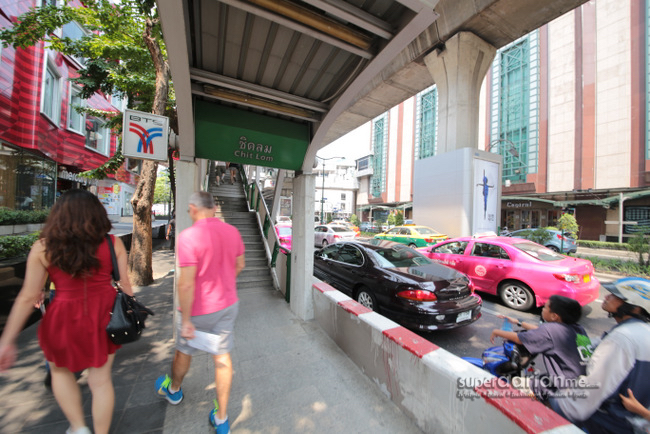 Chit Lom BTS Station