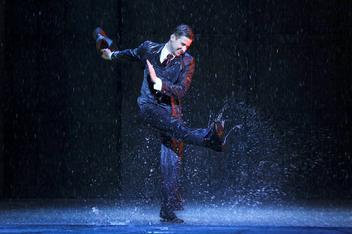 Singing in the rain review singapore mbs 1