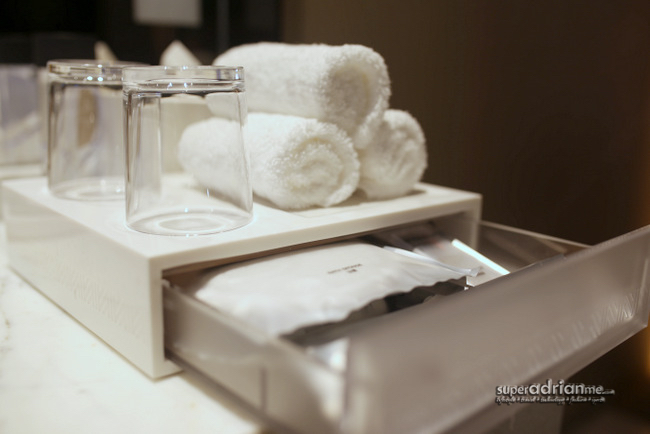 Niccolo Chengdu N2 Rooms - Hand Towels and other essentials