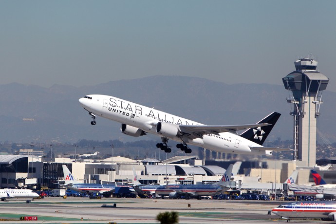 shutterstock_Star Alliance Aircraft