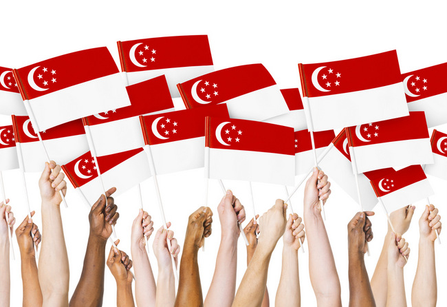 Wave the Singapore Flag High to Celebrate SG50 (Shutterstock Image)