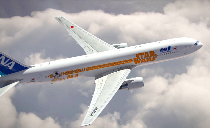 Star Wars ANA Jet Boeing 767-300 in the air (BB-8 side)