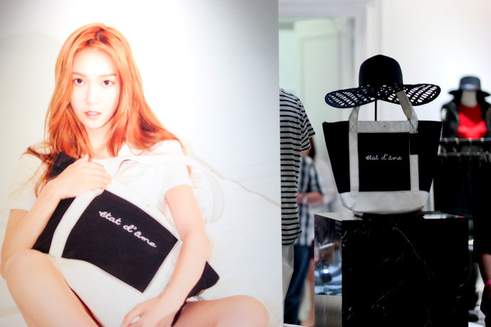 Jessica Jung SNSD BLANC & ECLARE Singapore Girls Generation