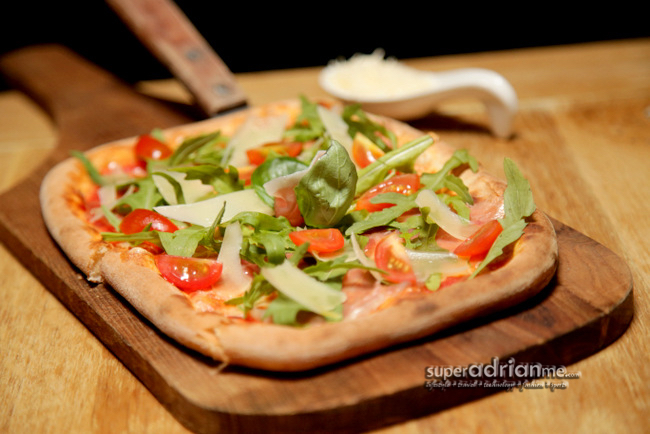 Sopra Cucina and Bar - Pizza