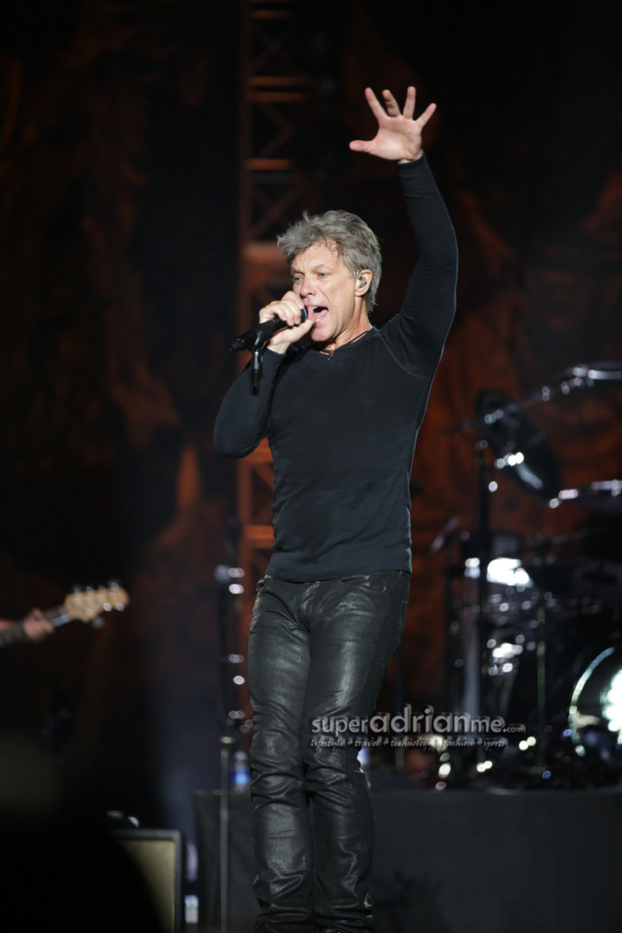 Bon Jovi Performs at 2015 Singapore Airlines Formula 1 Singapore Grand Prix