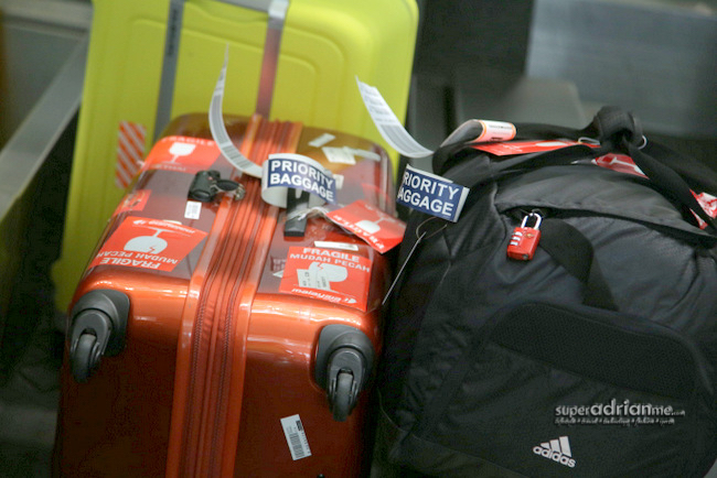 cathay pacific cabin baggage