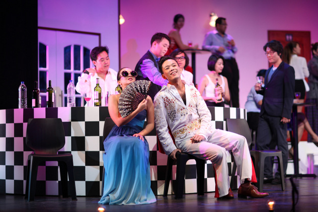 River Nights 2015 New Opera - Rebecca Li and David Charles Tay in Die Fledermaus
