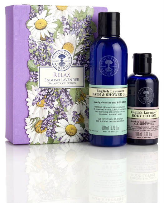 Neal's Yard Remedies Relax Christmas gift set 