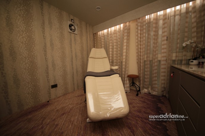 Treatment Room at The Knightsbridge Clinic