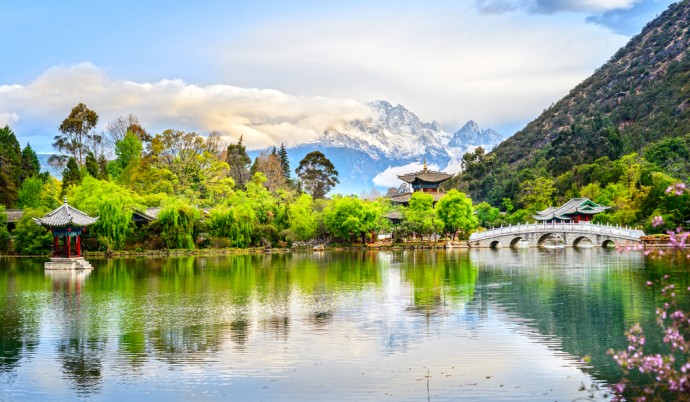 Black Dragon Pool, a famous pond in the scenic Jade Spring Park (Yu Quan Park) located at the foot of Elephant Hill, a short walk north of the Old Town of Lijiang in Yunnan province, China.