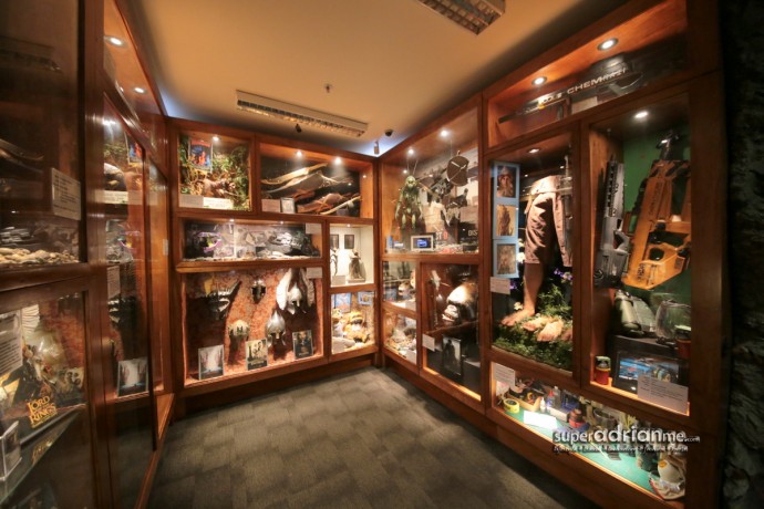 Inside The Weta Cave Shop