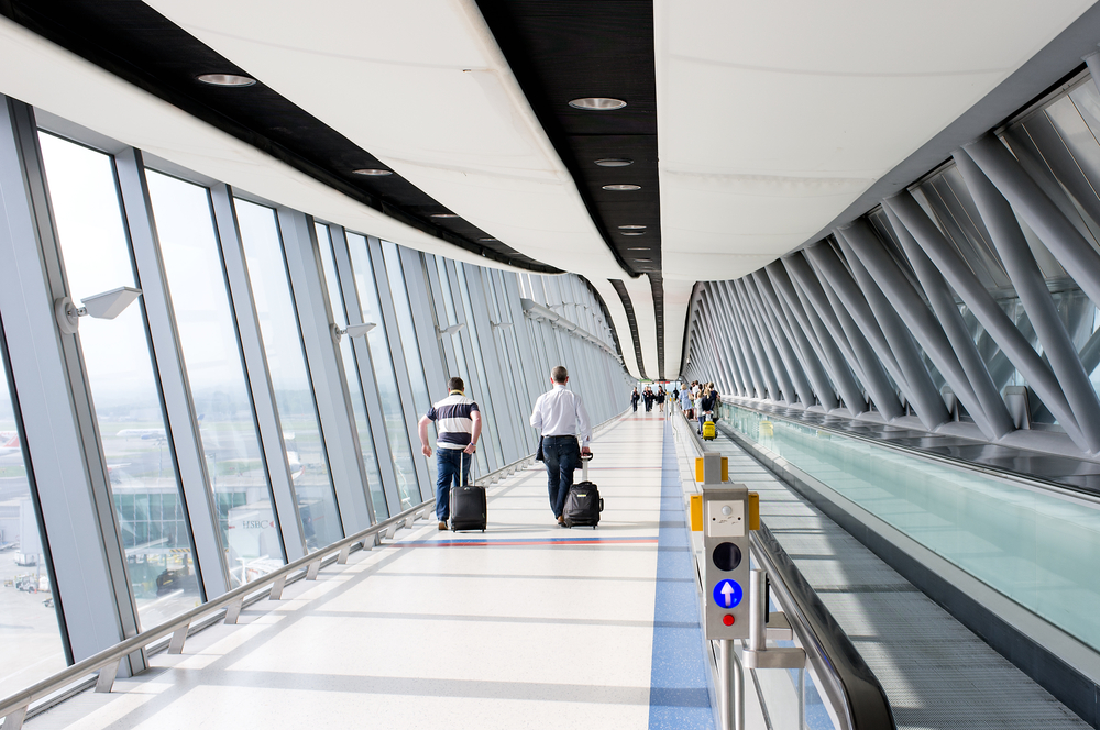 shutterstock_London Gatwick Airport | SUPERADRIANME.com London Gatwick Airport