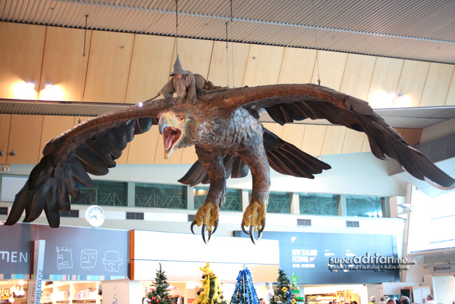 Gandalf lands in Wellington Airport 