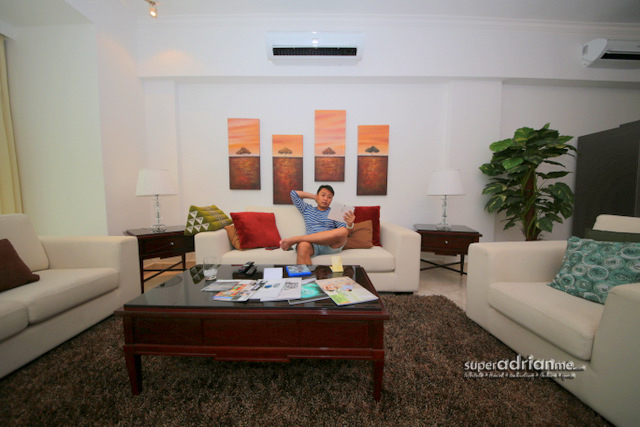Shangri-La Residences Singapore Living Room - Samsung GALAXY Tab S