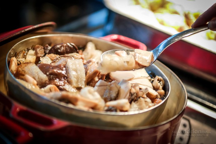 10 at Claymore - Cantonese Seafood Treasure Hot Pot