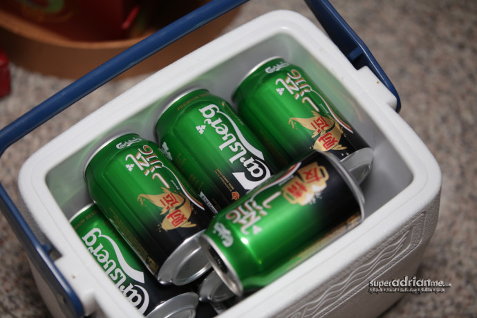 Carlsberg in 2016 Lunar New Year cans.