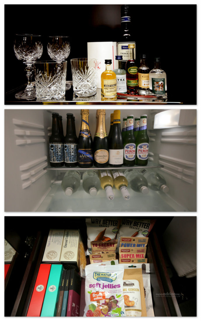 Mini bar at Hotel Vagabond Singapore