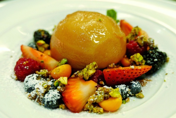 Gelatin-free Almond Pannacotta with Sous Vide Peach and Caramelized Pistachios (S)