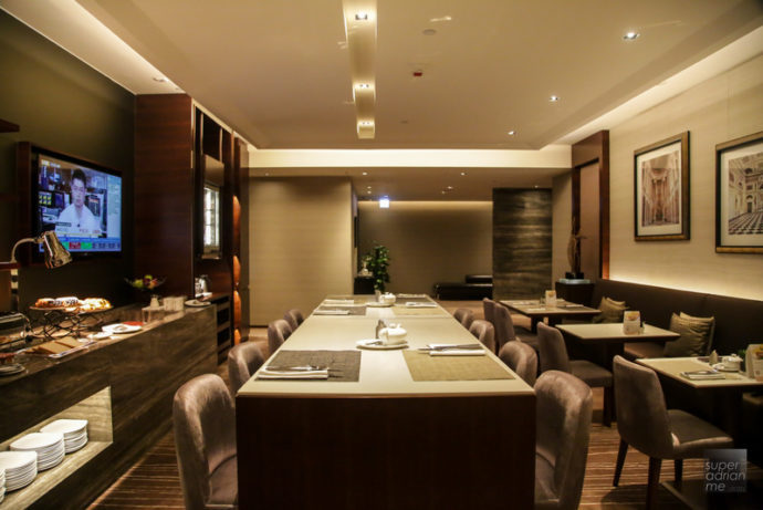 The Olympian - Lounge - Dining