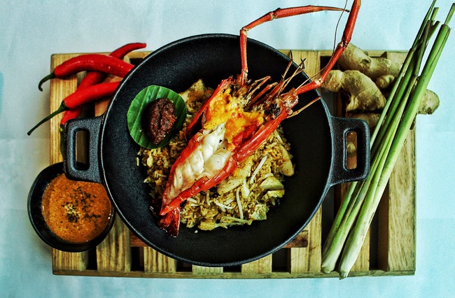 Chef’s signature Laksa Fried Rice at Makan@Jen.