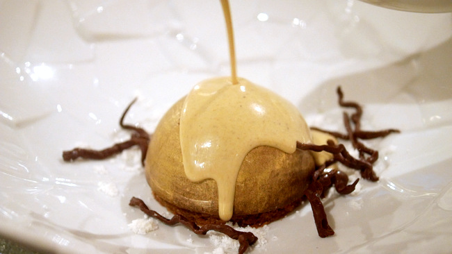 Chocolate Dome (S$24) with Araguani chocolate, hot vanilla cremeux, ivory snow and hazelnut ice cream.