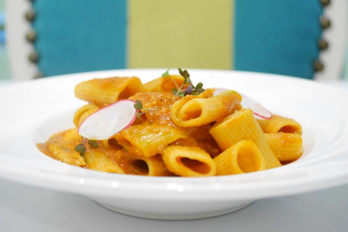 A refresh from the old menu is this Thai Tom Yum Seafood Rigatoni (S).