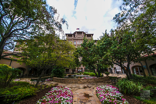 Central Courtyard at The Langham Huntington Pasadena