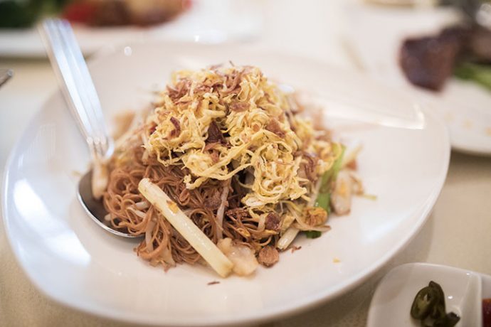 Golden Peony - Wok-fried ‘Mian Xian’ Noodle with Seafood