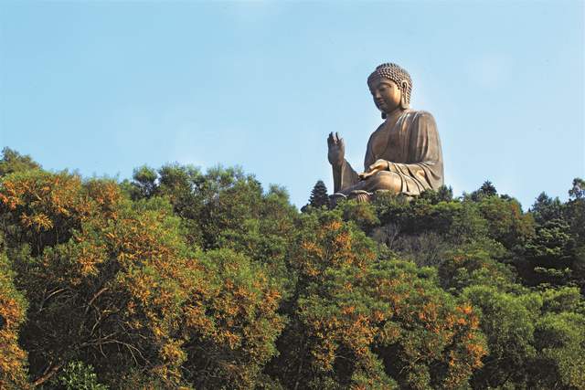 Big Buddha in Hong Kong (HKTB Photo)