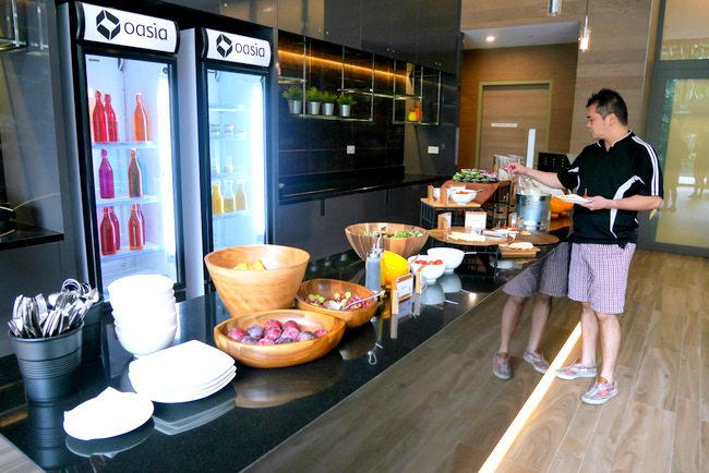 Oasia Residences comes with a complimentary Continental Breakfast.