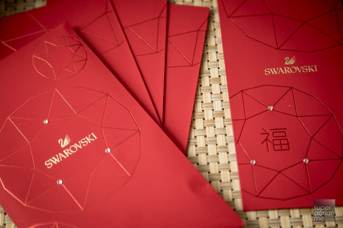 Swarovski ang bao with a blink Ang Bao Red Packets Singapore 2017