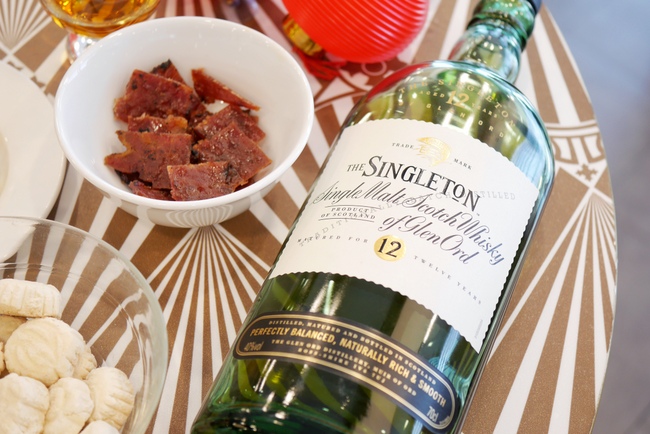 Which will suit The Singleton of Glen Ord 12 Year Old best? Bak-Kwa or Kueh Bangkit?