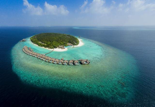 Dusit Thani Maldives Aerial