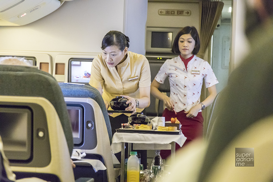 Cathay Pacific In-flight Meal Service in Business Class