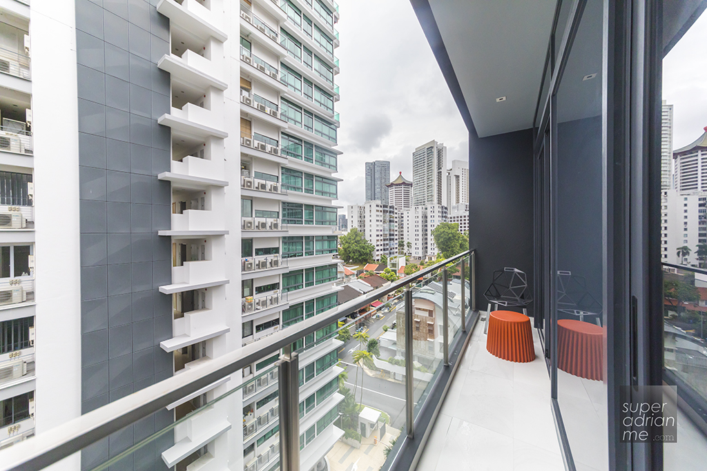 Oakwood Studios Singapore - Studio Balcony