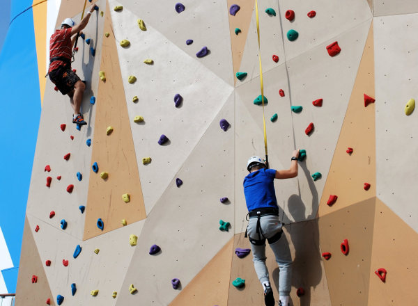 Royal Carribean Ovation of the Seas also features a rock climbin wall. (Photo Credit: Cruiseline.com)