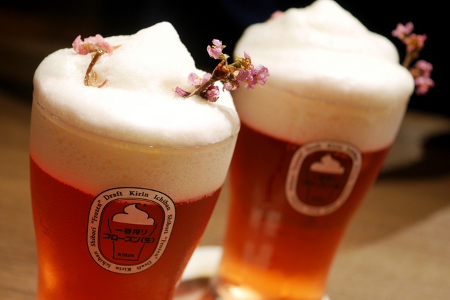 As part of the Sakura Fair at Japan Food Town, Bar Nippon will be serving the Sakura Frozen Kirin Beer (S$12 for half pint/S$18 for a pint).