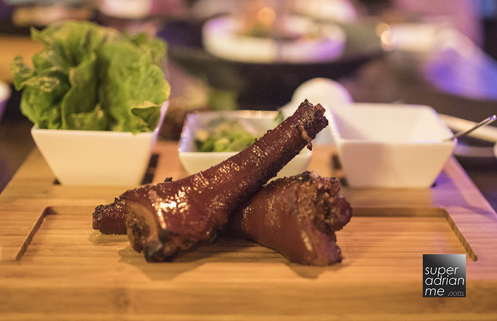 The-Dragon-Chamber-Josper-Grilled-Pigs-Tail