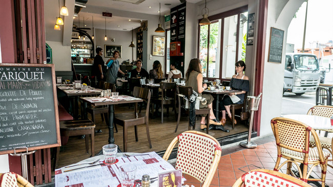 O Batignolles Wine Bar & French Bistrot club street