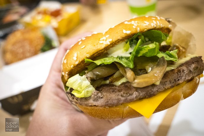 Angus Mushroom Supreme burger McDonald's Singapore review