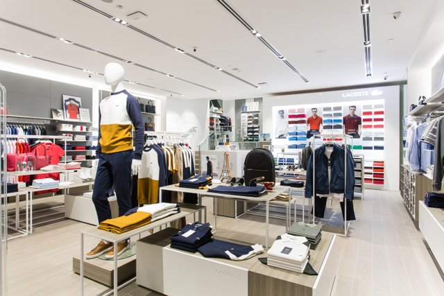 LACOSTE opens new store in Paragon »