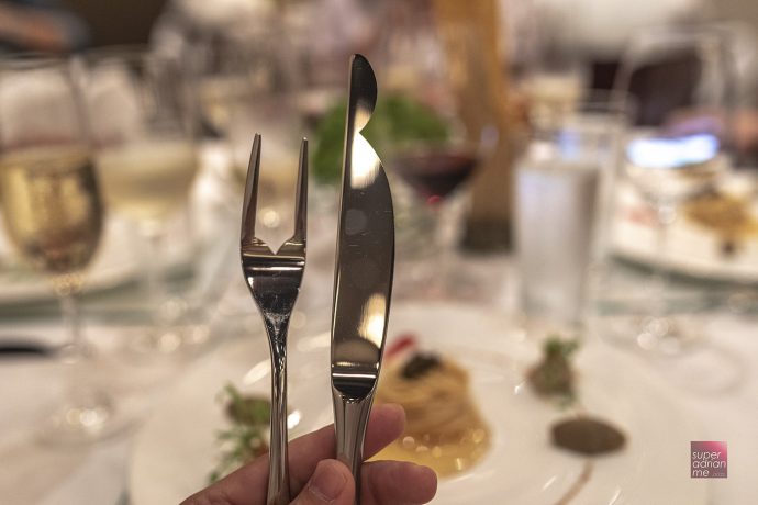 SmilesAsia - Not your usual fork and knife