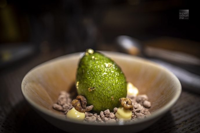 MO BAR - AVOCADO - Pandan Sponge, Yuzu and Gula Melaka Ice-Cream