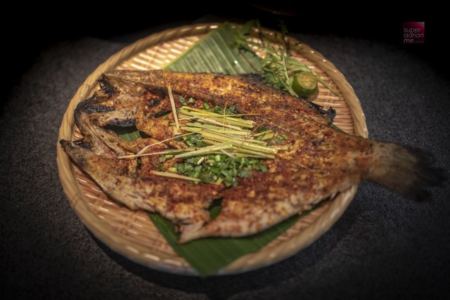 Yun Nans Grilled Seabass with Lemongrass