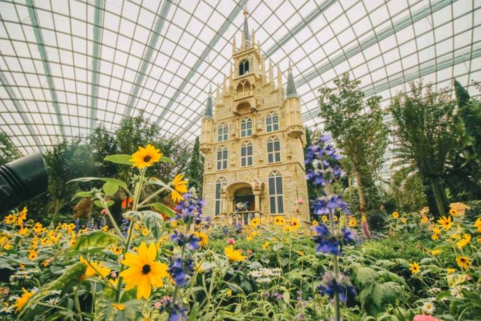 Gardens by the Bay photo