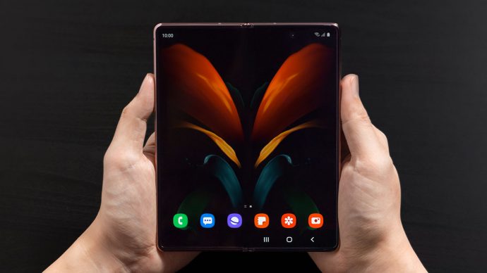 Samsung Galaxy Z Fold 2 Review price Singapore best pre order byundle