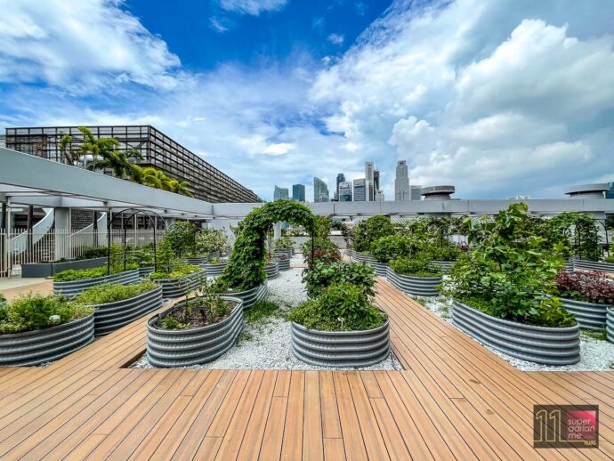 Urban Garden at PARKROYAL COLLECTION Marina Bay 