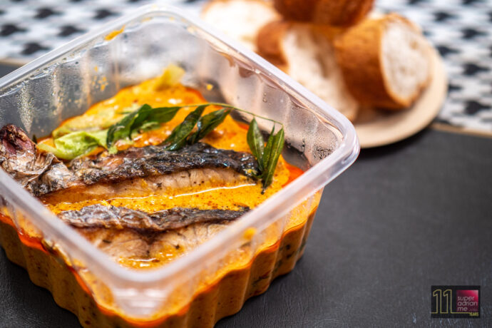 Durian Curry Fish from Wow Bistro - Grab Durian