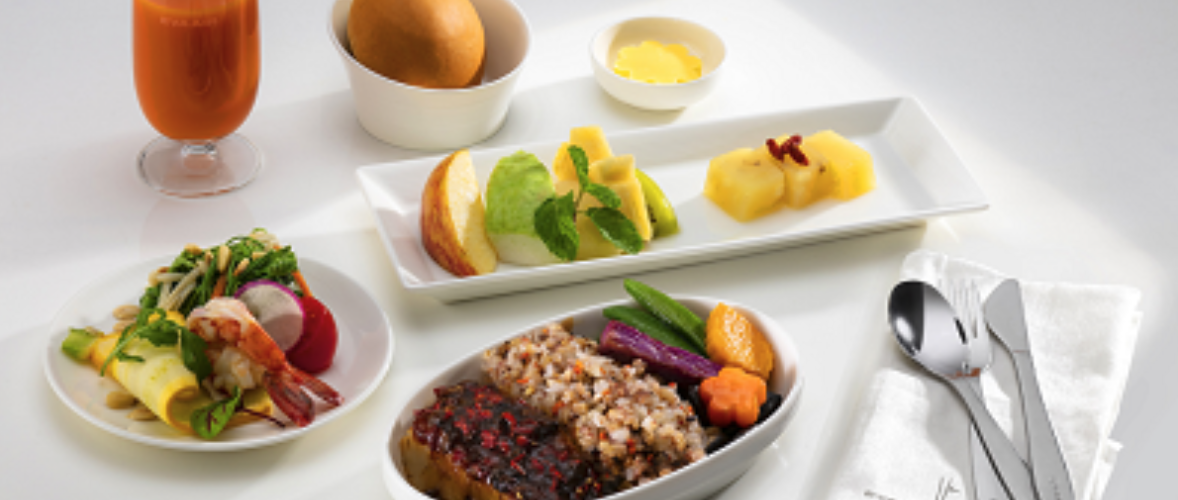 EVA Premium Economy, Economy Passengers Get Special Meal Choices (EVA Air photo)